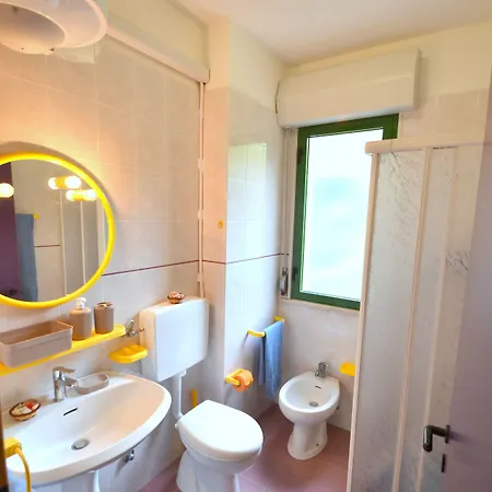 Διαμέρισμα Coastal Escape Flat With Common Pool *